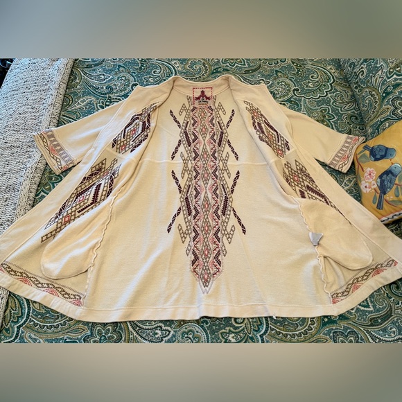 Johnny Was Women’s Knit Duster Jacket Cream Embroidered Boho Western Size S EUC - Picture 4 of 7